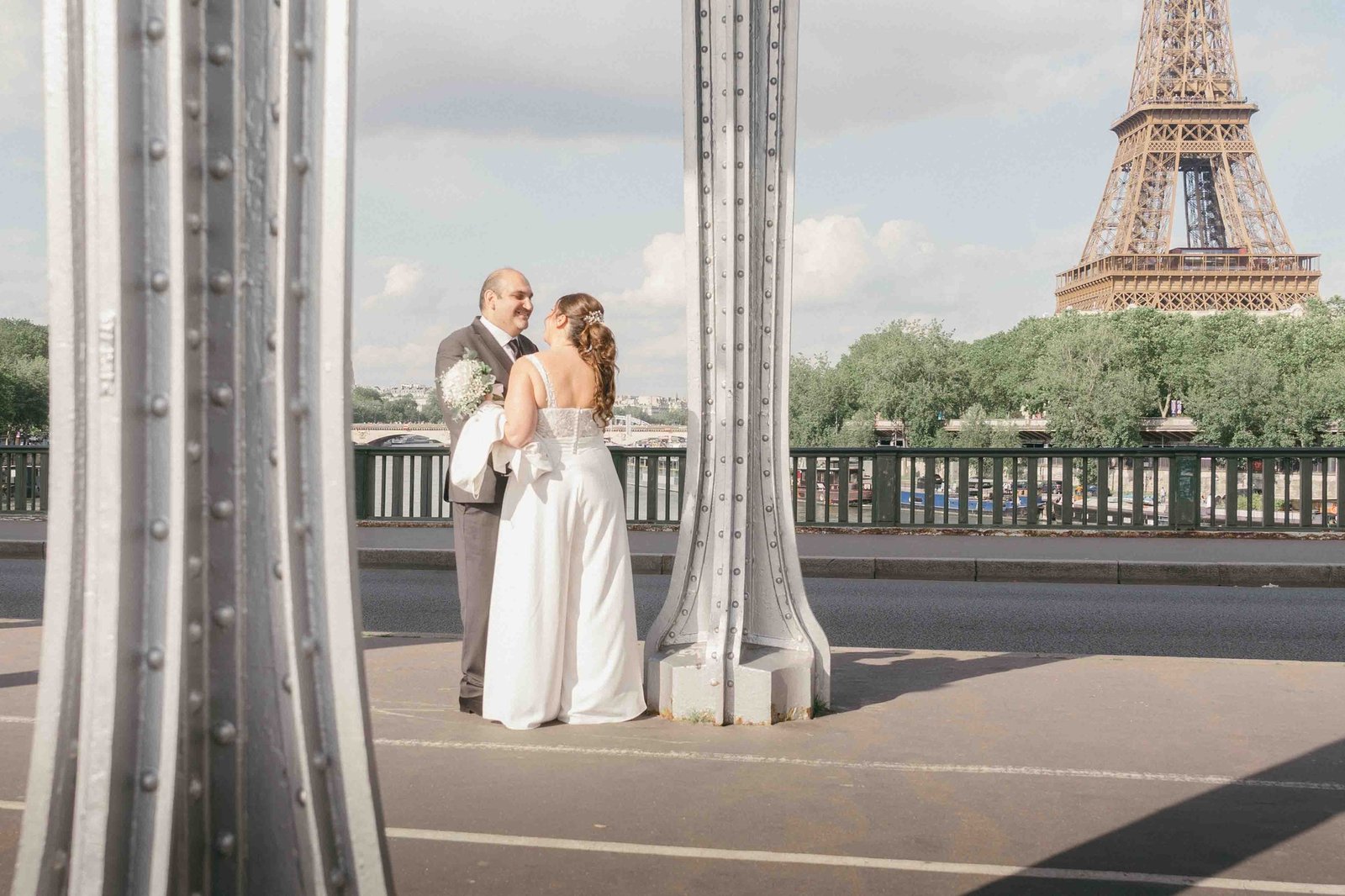 Mariage Pont de Bir Hakeim Paris 15 photographe Cyril Steau